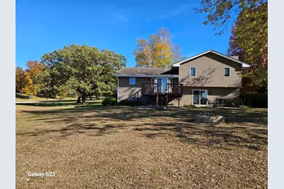 1898 Delmar Drive, Freeport, IL 61032 - Photo 42