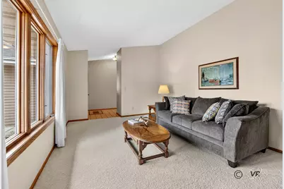 1898 Delmar Drive, Freeport, IL 61032 - Photo 4