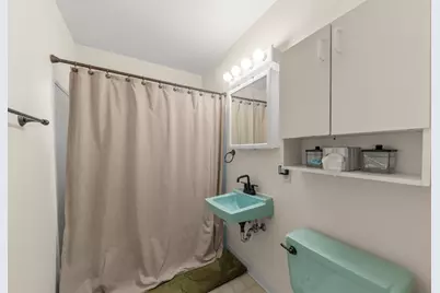 714 E Emerson Avenue, Lombard, IL 60148 - Photo 10