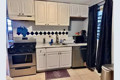 1903 W Fullerton Avenue, Chicago, IL 60614 - Photo 8