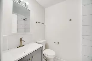 10361 Dearlove Rd, Glenview, IL 60025 - Photo 8