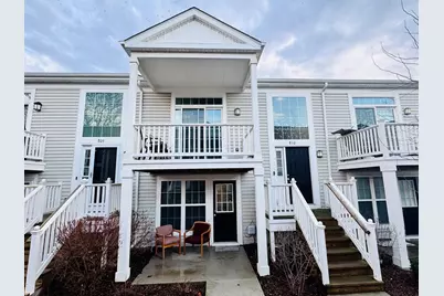 810 Four Seasons Boulevard, Aurora, IL 60504 - Photo 2