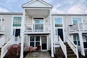 810 Four Seasons Blvd, Aurora, IL 60504 - Photo 2