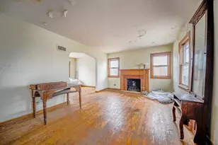 7333 W Foster Ave, Harwood Heights, IL 60706 - Photo 4