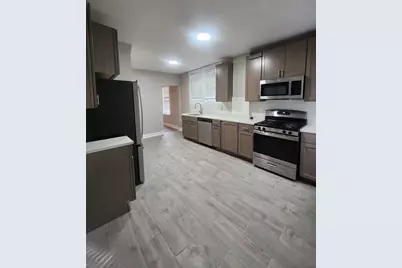 8000 S Woodlawn Avenue, Chicago, IL 60619 - Photo 6