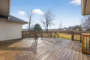 1411 Windfield Dr, Sycamore, IL 60178 - Photo 44