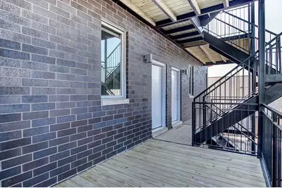 2528 W Addison Street #2E, Chicago, IL 60618 - Photo 16