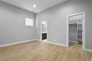2528 W Addison St, Chicago, IL 60618 - Photo 8