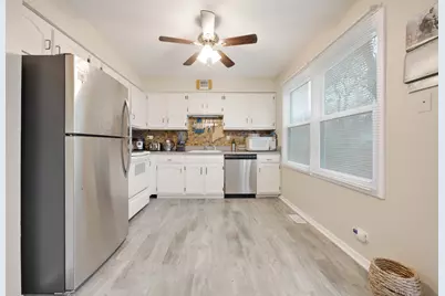 1803 Dumont Lane, Schaumburg, IL 60194 - Photo 8