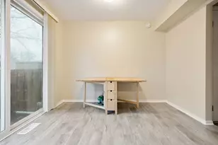 1803 Dumont Ln, Schaumburg, IL 60194 - Photo 10