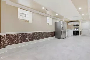 5614 N Campbell Ave, Chicago, IL 60659 - Photo 6