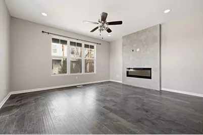 901 Times Square Drive, Aurora, IL 60504 - Photo 4