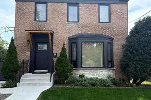 819 Albion Ave, Park Ridge, IL 60068 - Photo 1