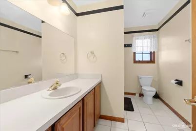 823 Cindy Lane, Sandwich, IL 60548 - Photo 14