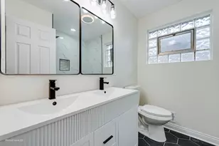 1319 E 89th St, Chicago, IL 60619 - Photo 4