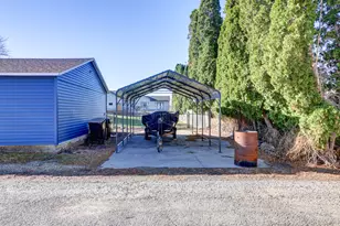 320 10th St, Fulton, IL 61252 - Photo 20