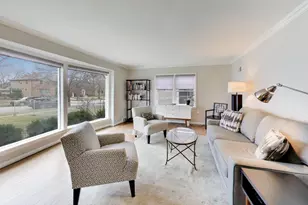 524 9th Ave, La Grange, IL 60525 - Photo 2