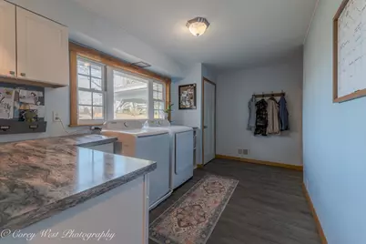 533 Bethany Road, Sycamore, IL 60178 - Photo 16