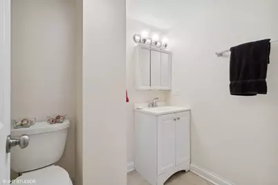 2759 W Francis Place, Chicago, IL 60647 - Photo 16