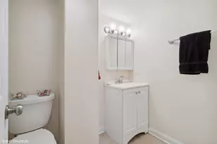 2759 W Francis Pl, Chicago, IL 60647 - Photo 16