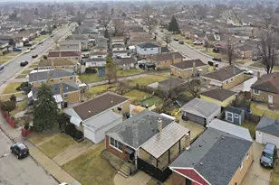 8213 S Kildare Ave, Chicago, IL 60652 - Photo 32