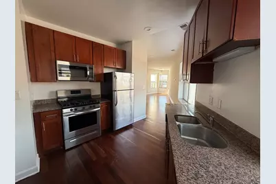 2048 W Touhy Avenue #2, Chicago, IL 60645 - Photo 2