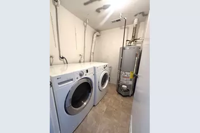 209 Bunker Hill Drive, Bolingbrook, IL 60440 - Photo 12