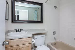 3920 Shoreline Dr, Hanover Park, IL 60133 - Photo 14