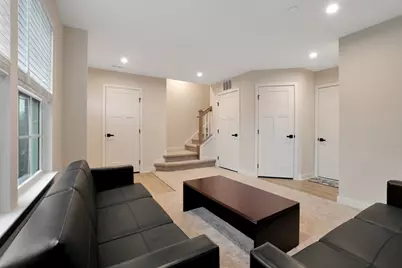 155 Canterbury Way, Lake Zurich, IL 60047 - Photo 4