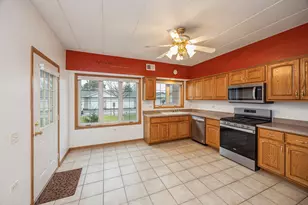 11555 Settlers Pond Way, Orland Park, IL 60467 - Photo 6