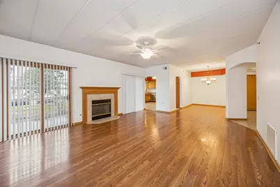 11555 Settlers Pond Way #1A, Orland Park, IL 60467 - Photo 4