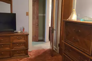 7639 S Cornell Ave, Chicago, IL 60649 - Photo 18