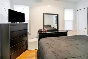 3023 N 76th Ct, Elmwood Park, IL 60707 - Photo 10