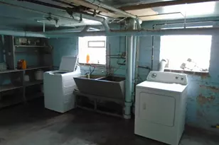 5416 W Waveland Ave, Chicago, IL 60641 - Photo 12