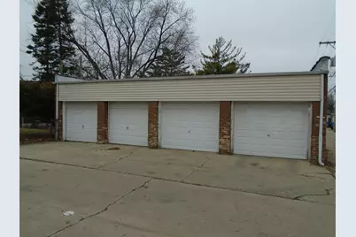 5416 W Waveland Avenue, Chicago, IL 60641 - Photo 4