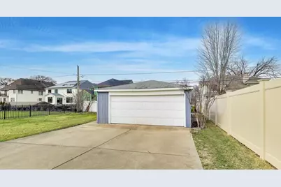 277 E Oneida Avenue, Elmhurst, IL 60126 - Photo 42