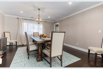 950 W Hillside Street, Palatine, IL 60067 - Photo 10