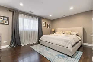 950 W Hillside St, Palatine, IL 60067 - Photo 16