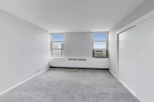 3950 N Lake Shore Dr, Chicago, IL 60613 - Photo 16