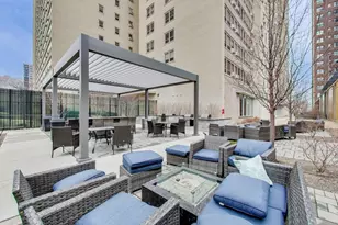 3950 N Lake Shore Dr, Chicago, IL 60613 - Photo 26