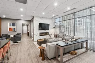 201 N Westshore Dr, Chicago, IL 60601 - Photo 12