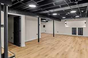 5251 S Hamlin Ave, Chicago, IL 60632 - Photo 24