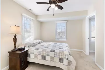 1033 Lincoln Trail, Oak Park, IL 60302 - Photo 12