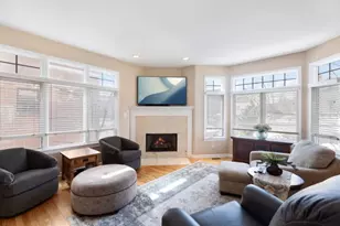 1033 Lincoln Trail, Oak Park, IL 60302 - Photo 8