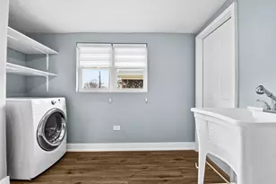 7303 W 75th St, Bridgeview, IL 60455 - Photo 38