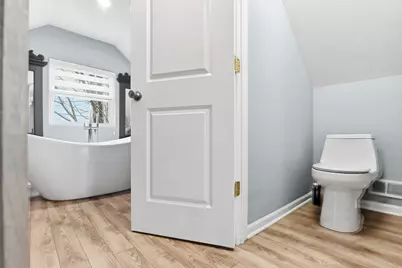 7303 W 75th Street, Bridgeview, IL 60455 - Photo 32