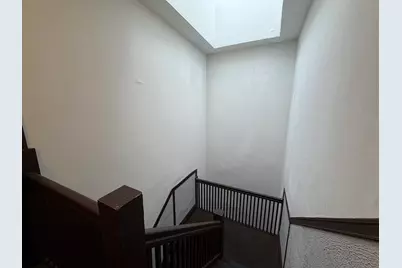 6716 S Clyde Avenue, Chicago, IL 60649 - Photo 22