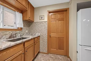 4930 N Clifton Ave, Norridge, IL 60706 - Photo 24