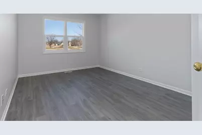 720 Hoover Drive, Carol Stream, IL 60188 - Photo 14