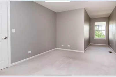 10S449 Carrington Circle, Burr Ridge, IL 60527 - Photo 12